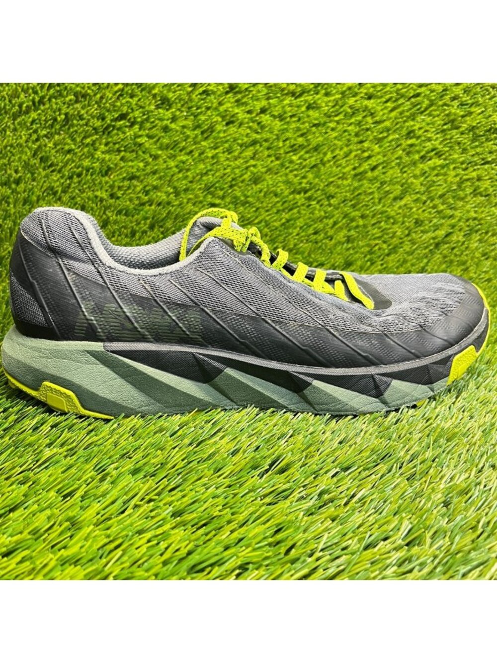 Hoka One One Torrent Mens Size 11.5 Dark Gray Black Trail Running Shoes Sneakers